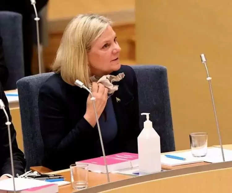 कुछ ही घंटों में गई स्वीडन की पहली महिला पीएम की कुर्सी, जानें पूरा मामला