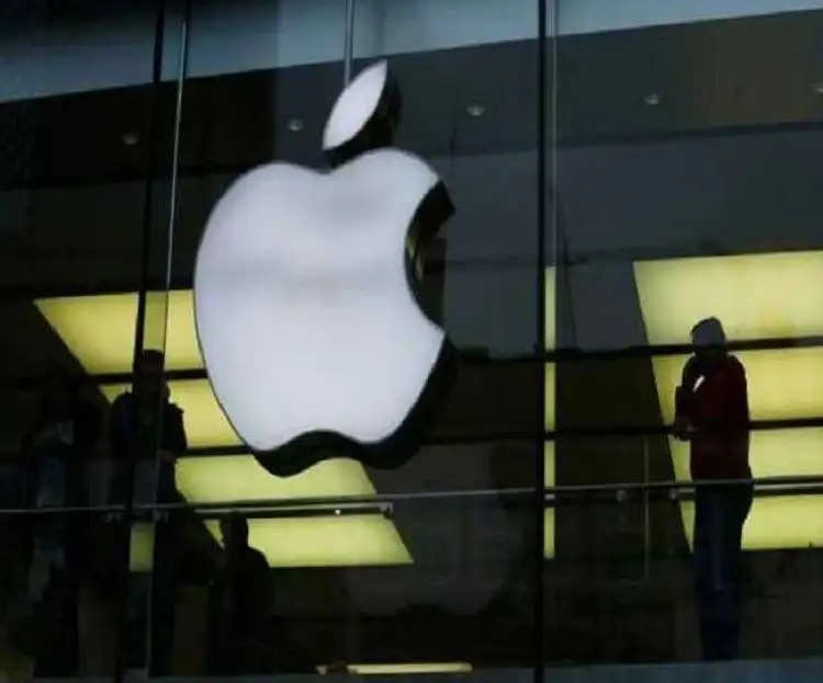 Apple iPhone चलाना होगा महंगा, कंपनी बढ़ाएगी अपने एप्लीकेशन चार्ज
