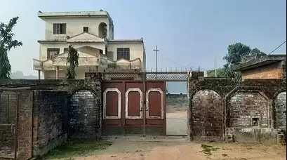 NIA Raid: पीलीभीत के पूरनपुर में पंजाब जेल में बंद आजाद सिंह के घर पर छापा, तलाशी जारी 