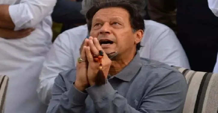 पाकिस्तान के पूर्व PM इमरान खान हाई कोर्ट में हुए पेश, डरते हुए कहा- कहीं मुझे फिर ना गिरफ्तार कर लिया जाए !