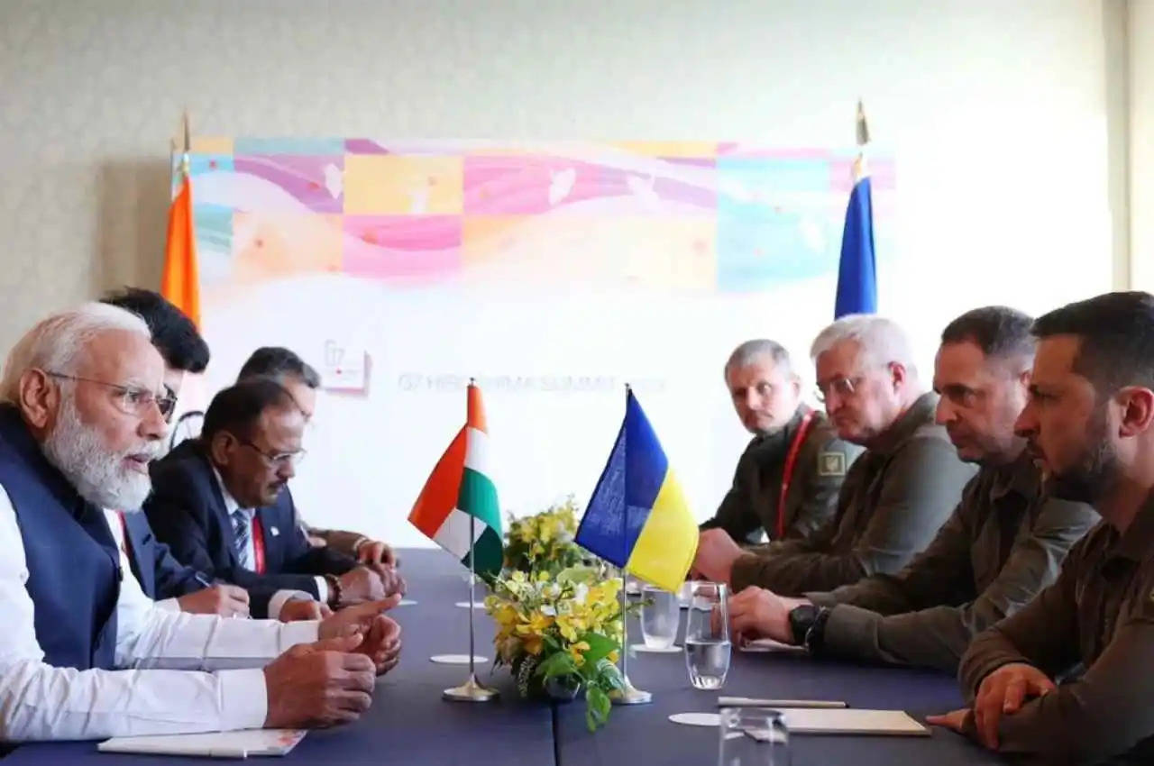 हिरोशिमा में जेलेंस्की से मिले PM नरेंद्र मोदी, रूस-यूक्रेन जंग के बीच पहली बैठक
