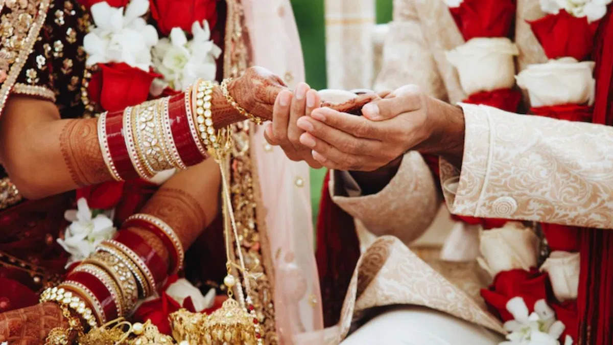 Jyotish Tips: जल्दी विवाह के लिए अपनी राशि अनुसार करें ये उपाय