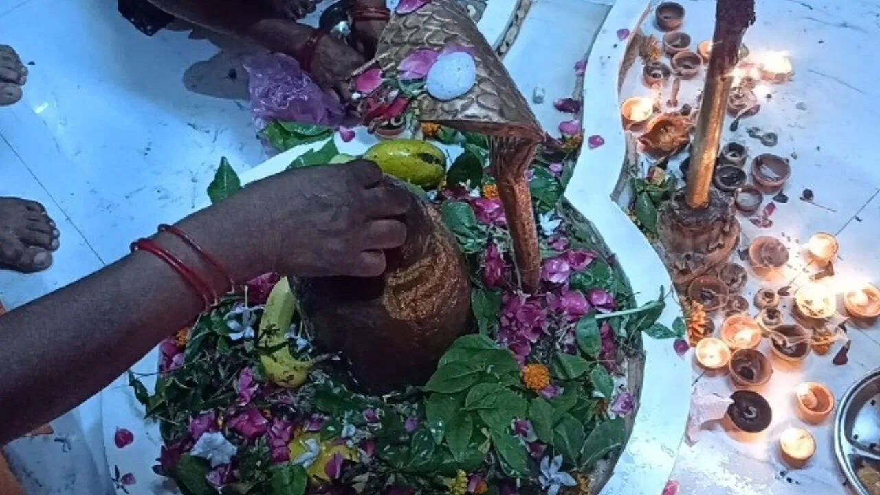 इस संत ने 400 साल तक यहीं की थी तपस्या, श्री तपेश्वर नाथ मंदिर की है महिमा निराली