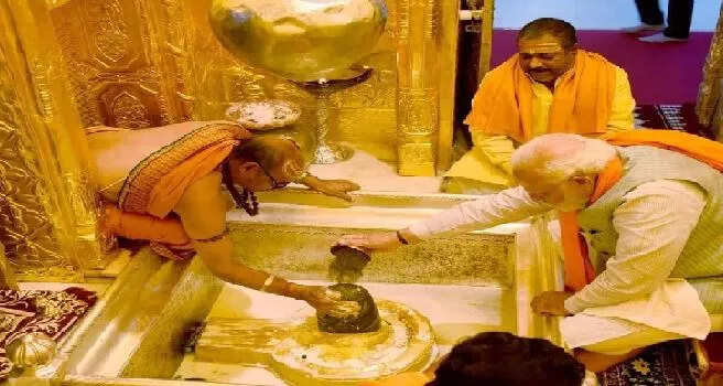 सावन में काशी दौरे पर पहुंचेंगे PM मोदी, बाबा विश्वनाथ का आशीर्वाद लेकर करेंगे लोकसभा चुनाव प्रचार का आगाज़ !