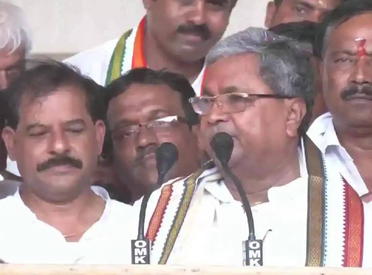 ‘इस चुनाव के बाद मैं राजनीति छोड़ दूंगा’, नामांकन रैली में बोले कर्नाटक के पूर्व CM सिद्धारमैया