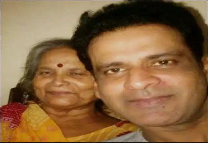 बॉलीवुड एक्टर मनोज बाजपेयी की मां गीता देवी का गुरुवार को निधन हो गया।