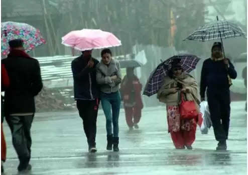 बारिश को लेकर हाईअलर्ट, CM योगी ने अधिकारियों को दिए सख्त निर्देश
