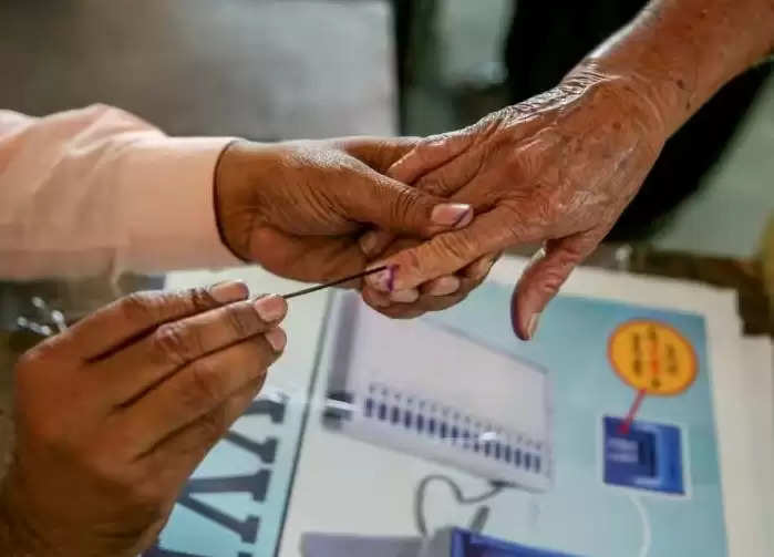 Karnataka Assembly Election 2023 : कर्नाटक की 224 सीटों पर वोटिंग जारी, सुबह 9 बजे तक 8.26 फीसद हुए मतदान
