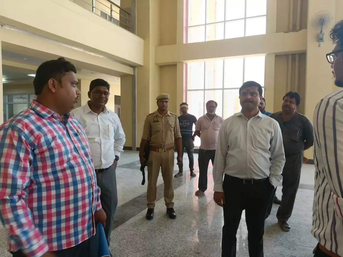 नवागत डीएम ने किया संयुक्त चिकित्सालय का औचक निरक्षण, पीकू वार्ड का अच्छे से संचालन किए जाने का दिया निर्देश