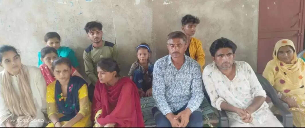 पाकिस्तान से लौटे हिन्दु परिवार ने ली चित्रकूट में शरण